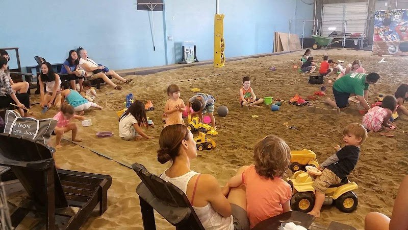 6pack-indoor-beach
