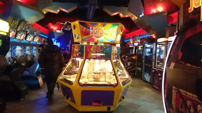 amusement-2000-plus