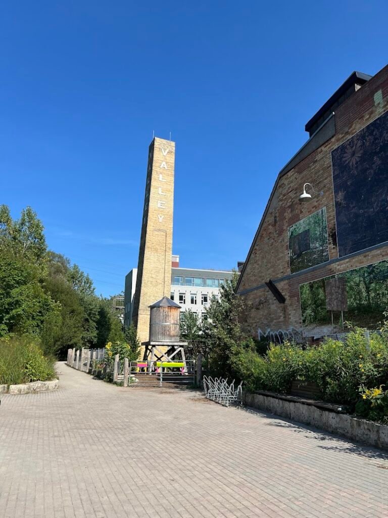 children-s-garden-at-evergreen-brick-works