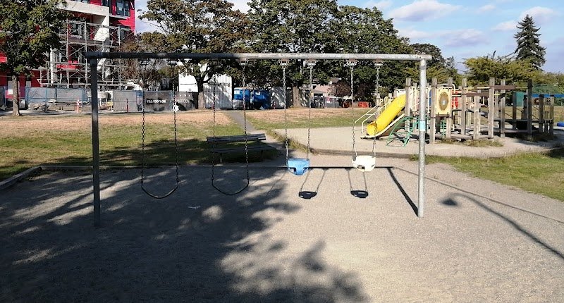 columbia-park-playground