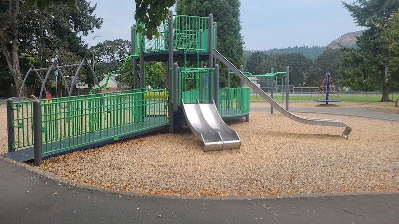 majestic-park-playground