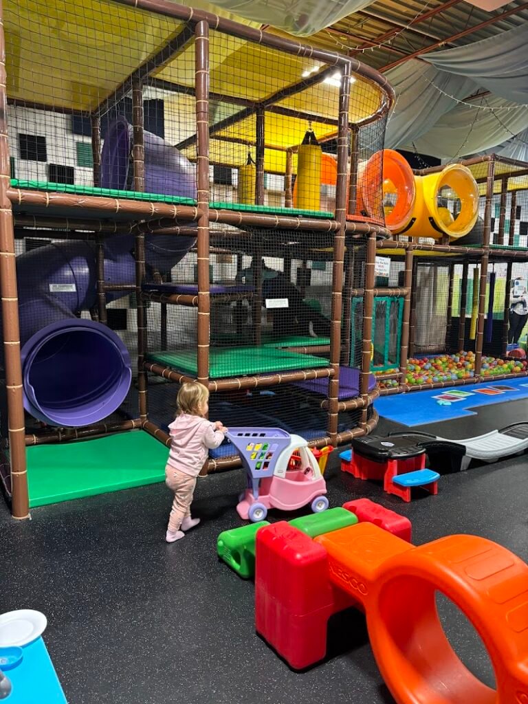 recharge-play-wellness-caf