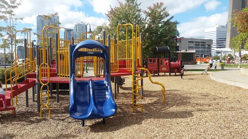 roundhouse-train-playground