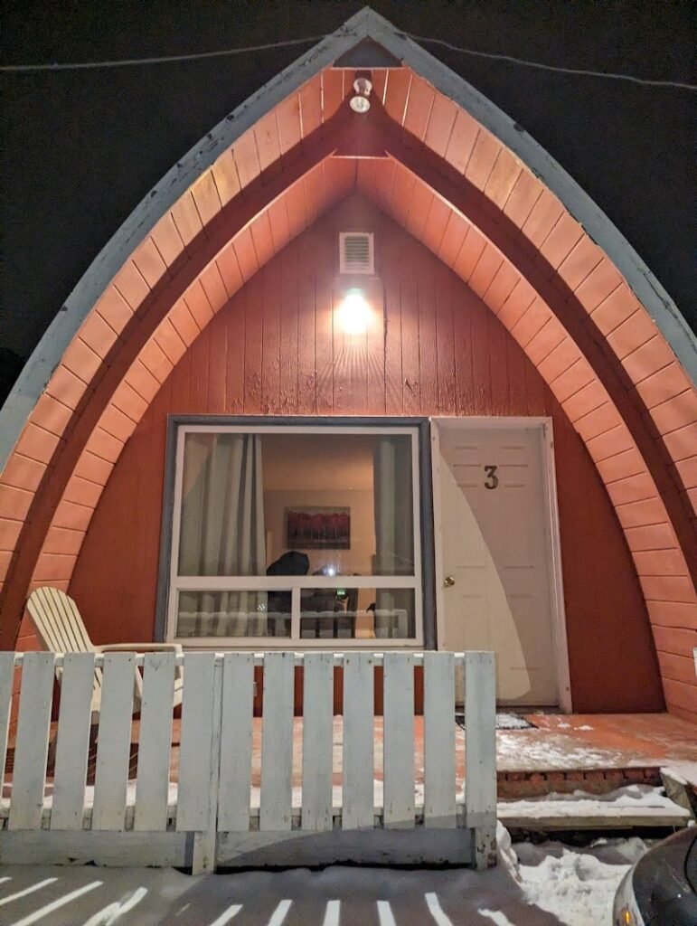 the-little-chalet-motel