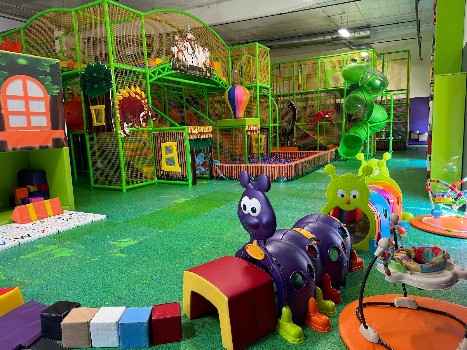 altitude-trampoline-park-birmingham-amusement-park-in-pelham-alabama-2