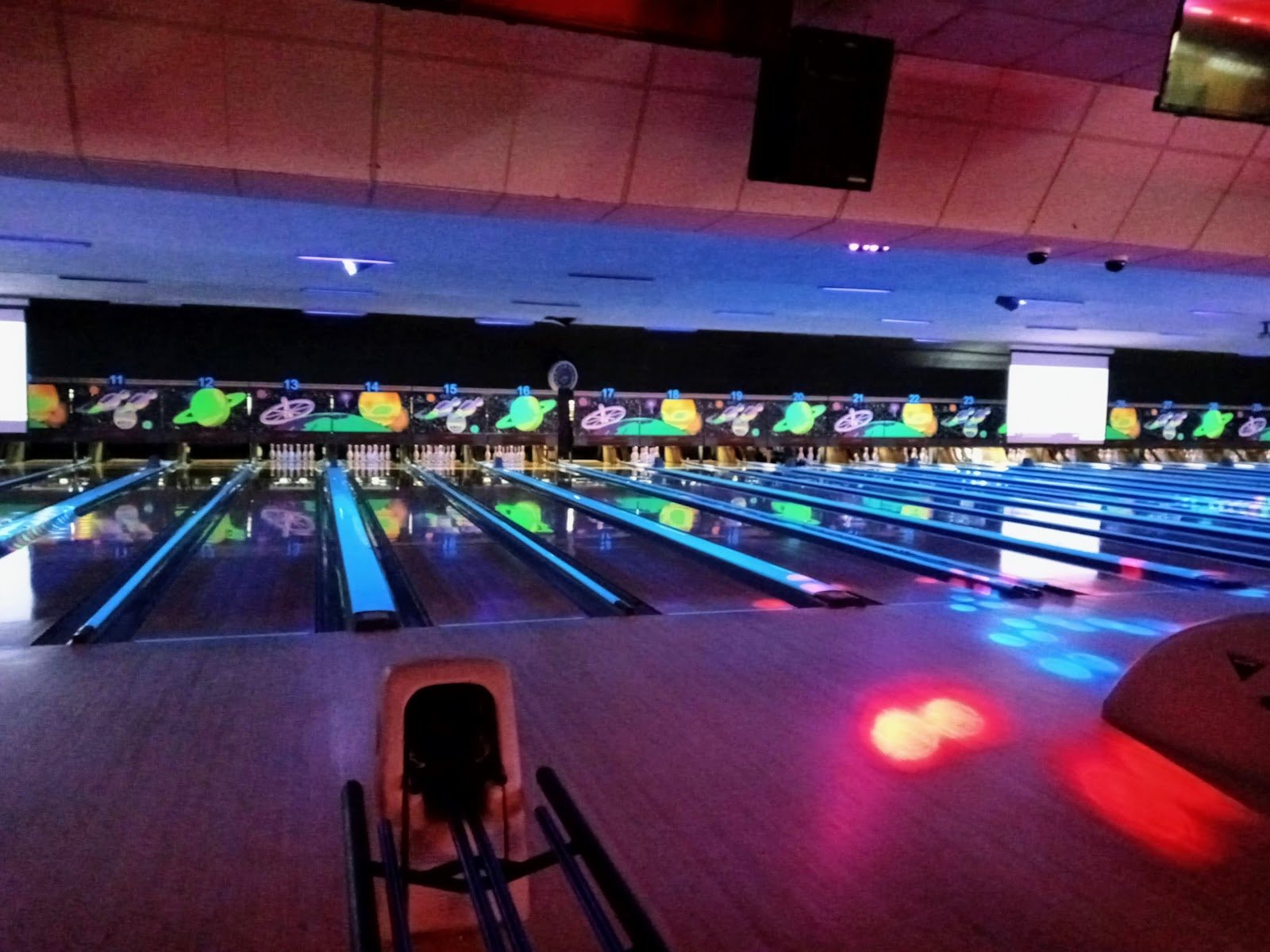 amf-river-city-lanes-3