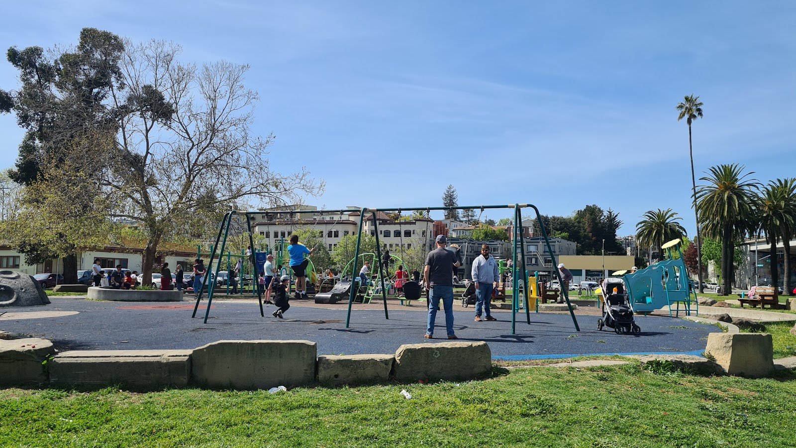 astro-park-play-area-1