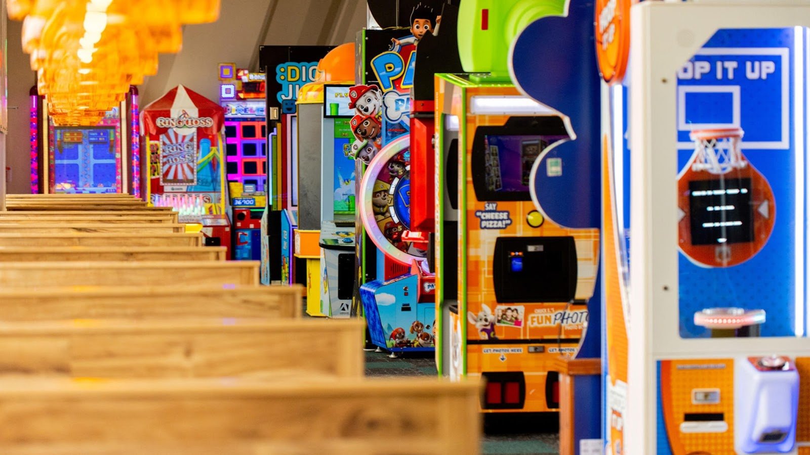 Chuck E Cheese Indoor Play Areas
