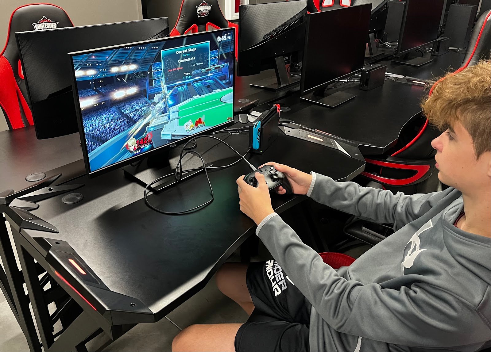 contender-esports-3