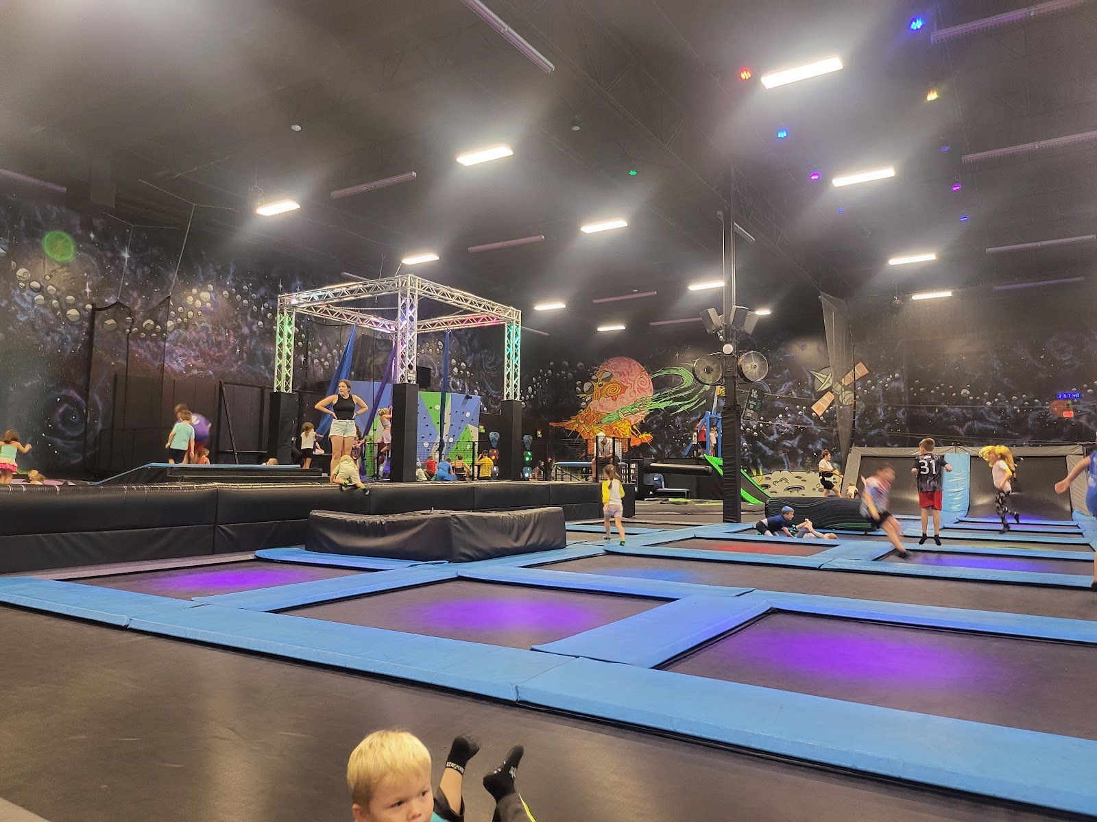 elevate-trampoline-park-queen-creek-3