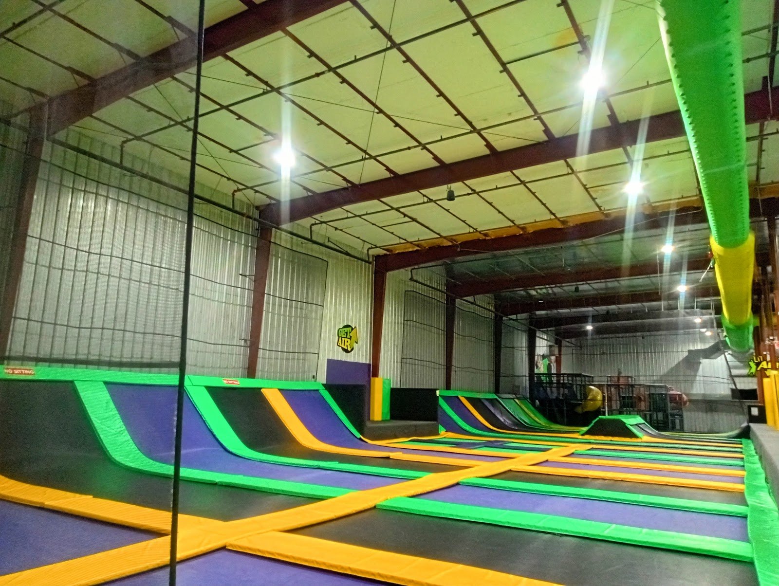 get-air-trampoline-park-2