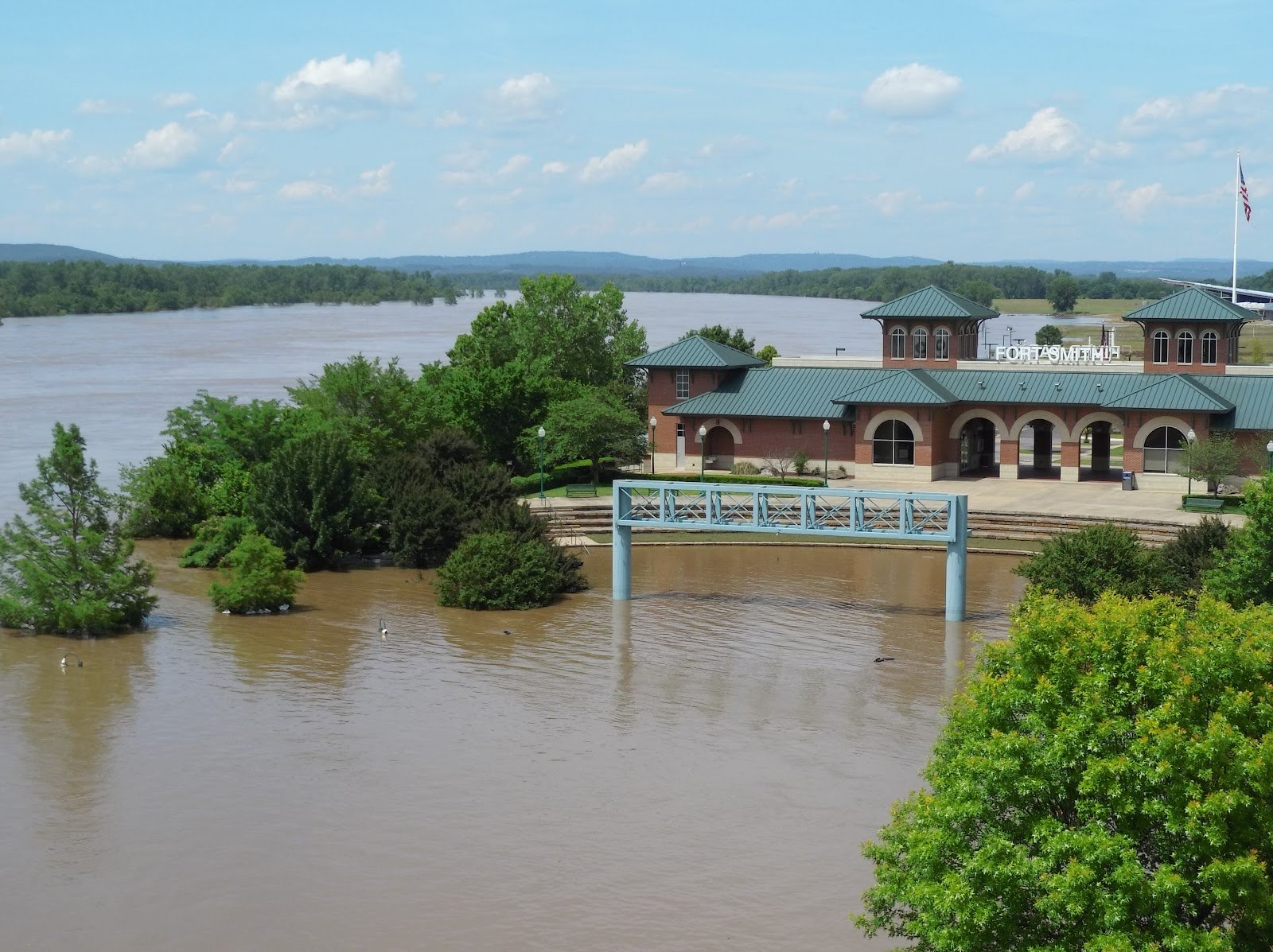 harry-e-kelley-river-park-1