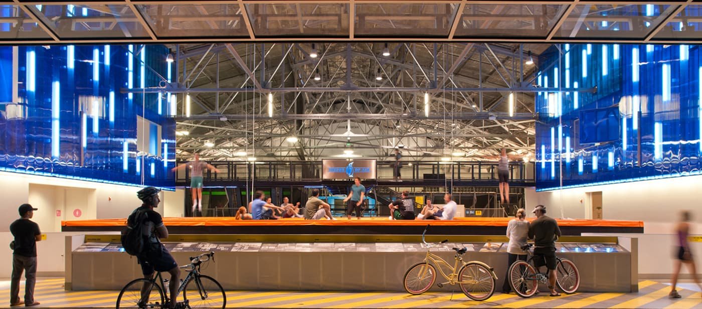 house-of-air-trampoline-park-and-caf-1