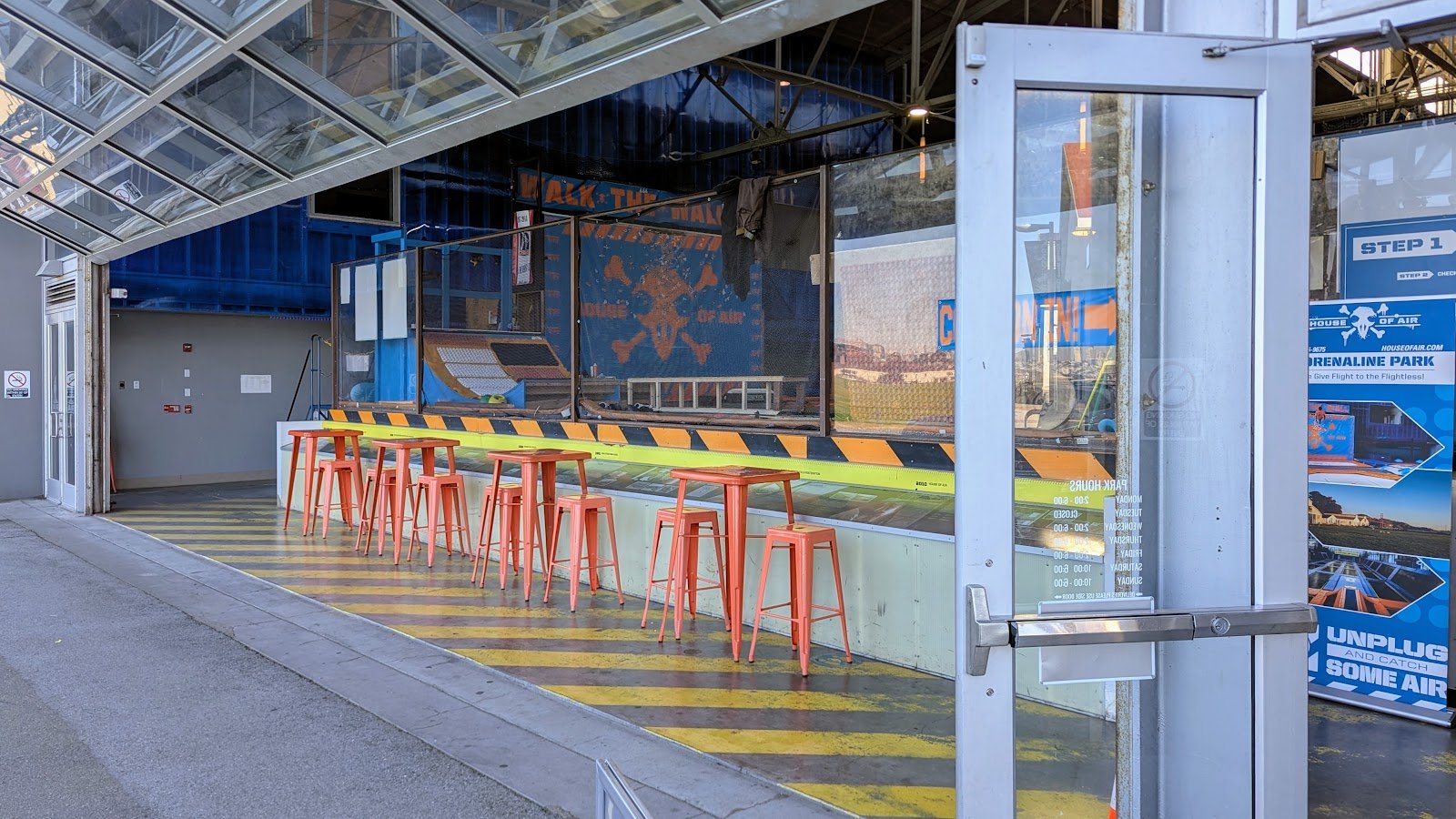 house-of-air-trampoline-park-and-caf-4