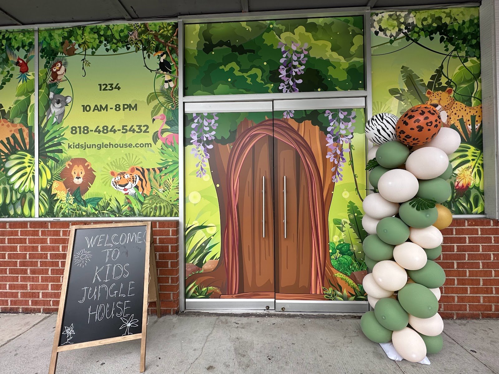kids-jungle-house-3