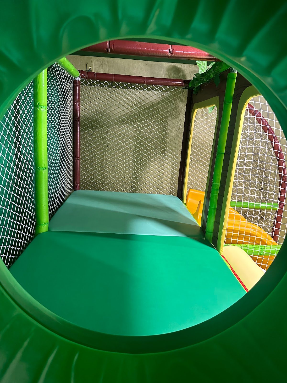 kids-jungle-house-4