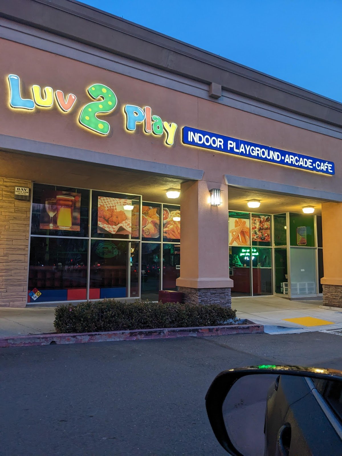 luv-2-play-dublin-best-kids-indoor-playground-and-party-place-4