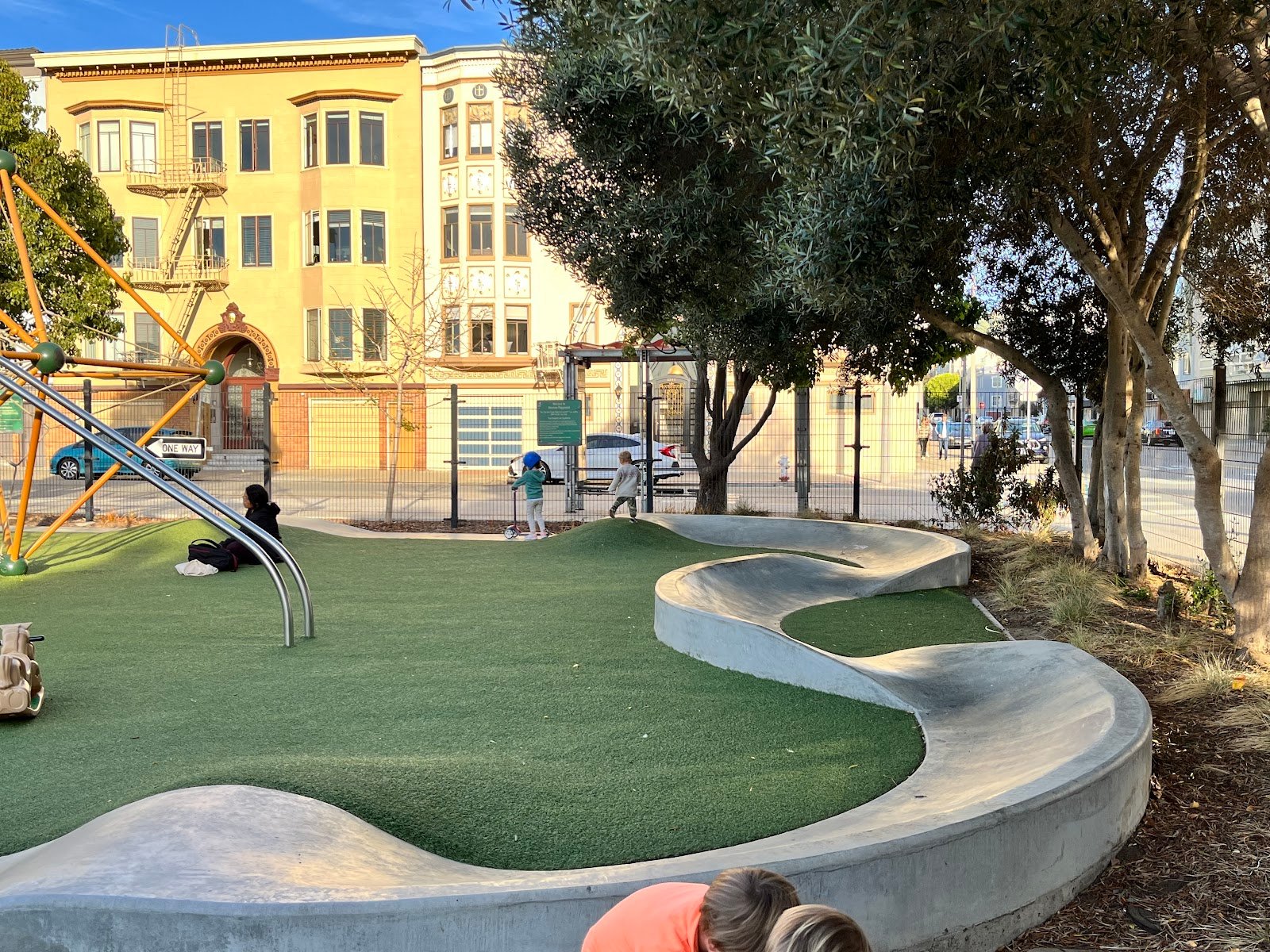 moscone-park-playground-1