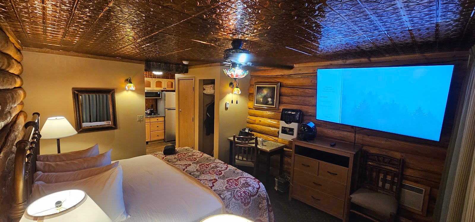 pikes-waterfront-lodge-2