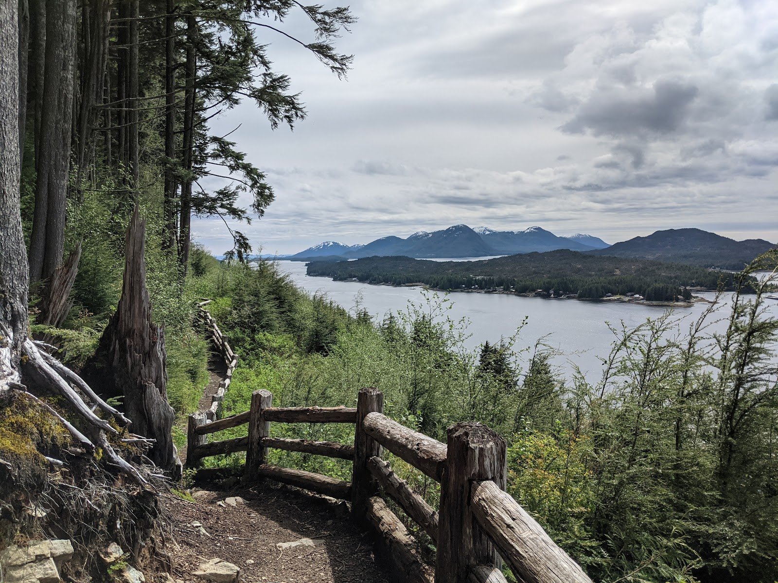 rainbird-hiking-trail-1
