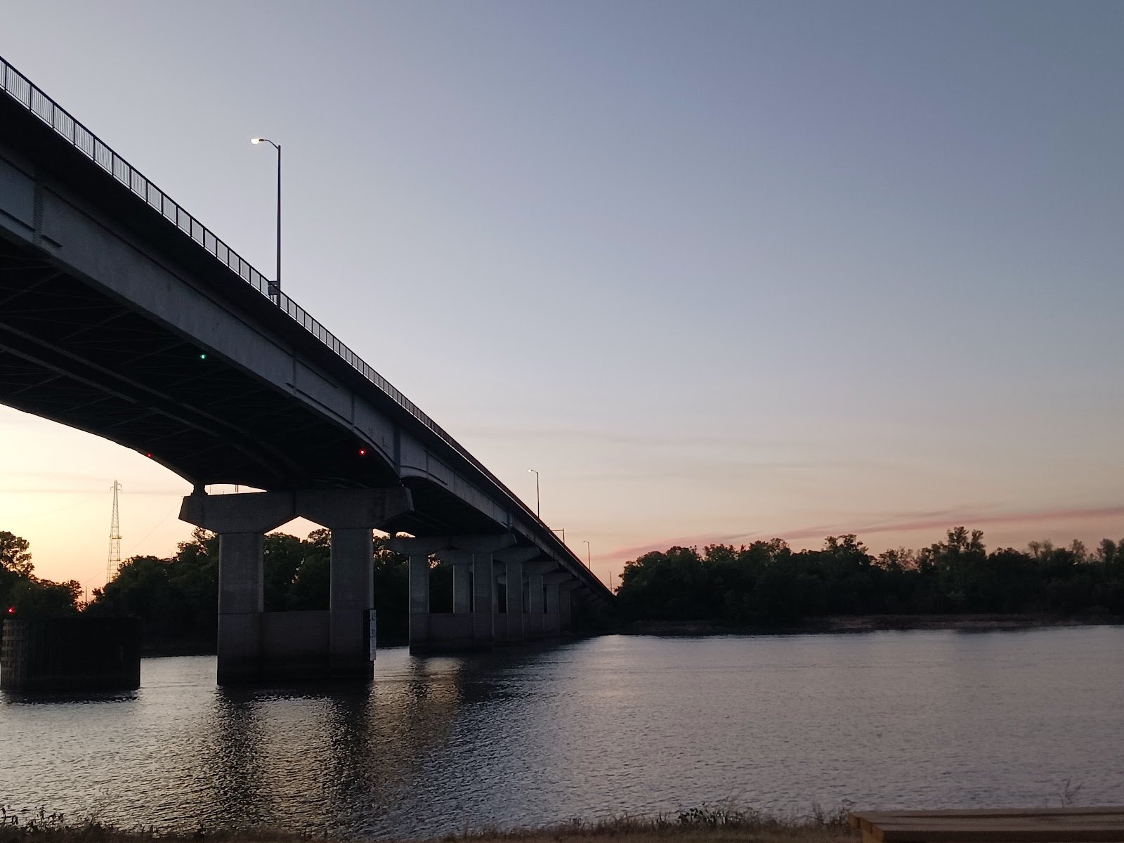 riverfront-amphitheater-2