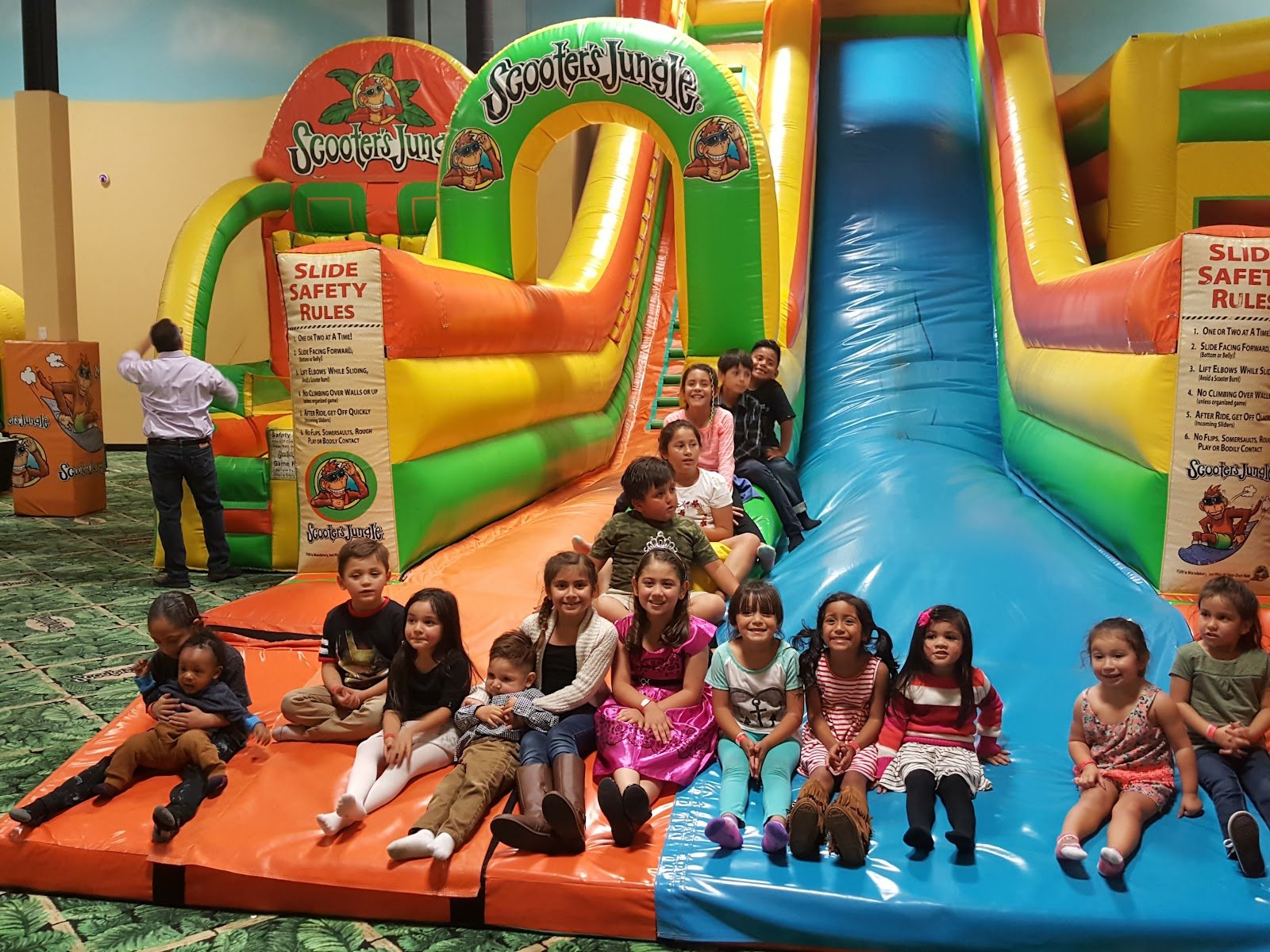 scooters-jungle-of-el-segundo-3