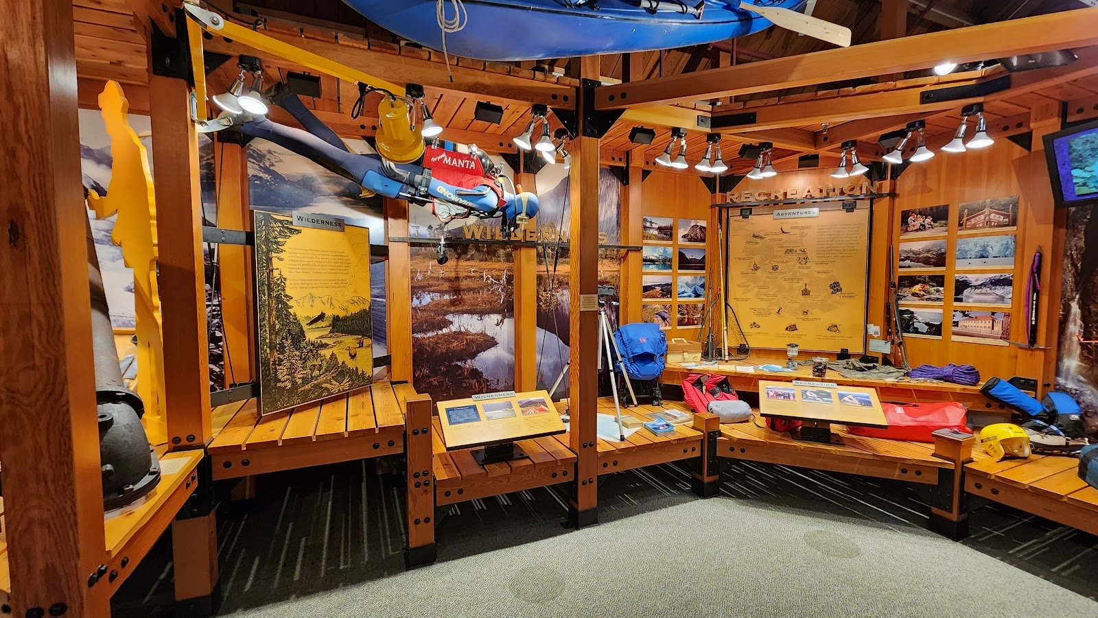 southeast-alaska-discovery-center-2
