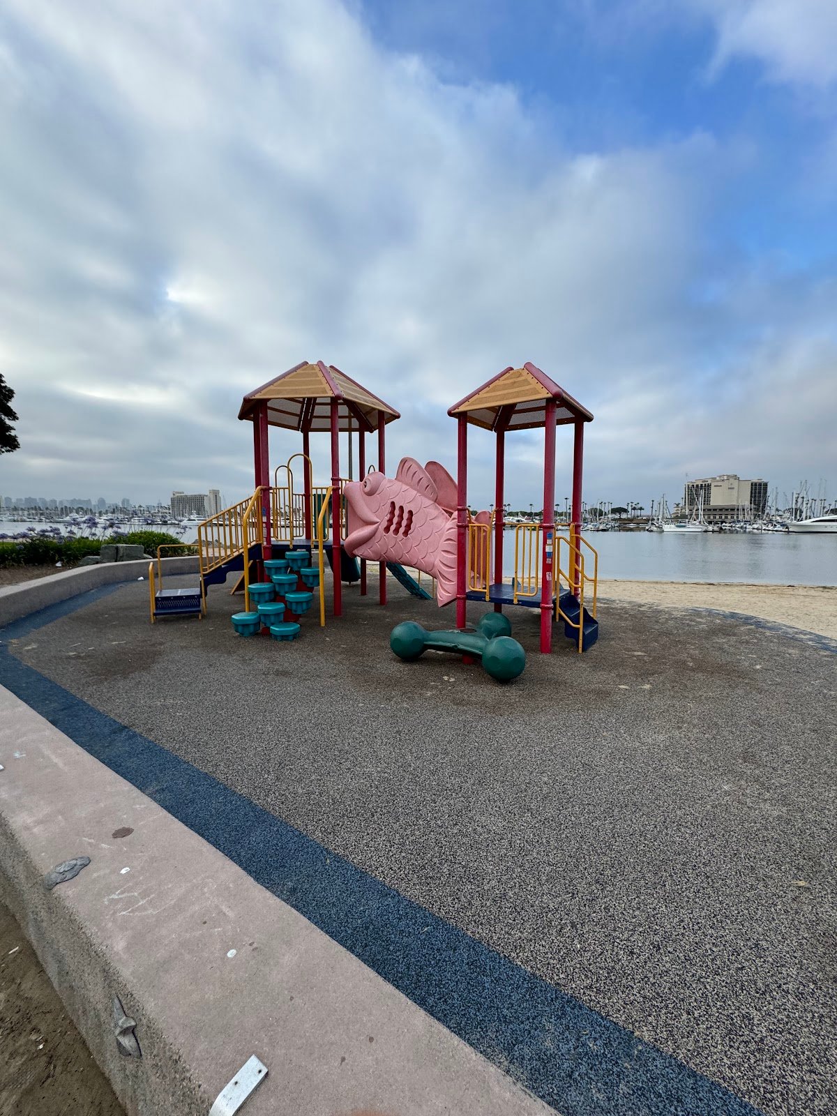 spanish-landing-playground-1