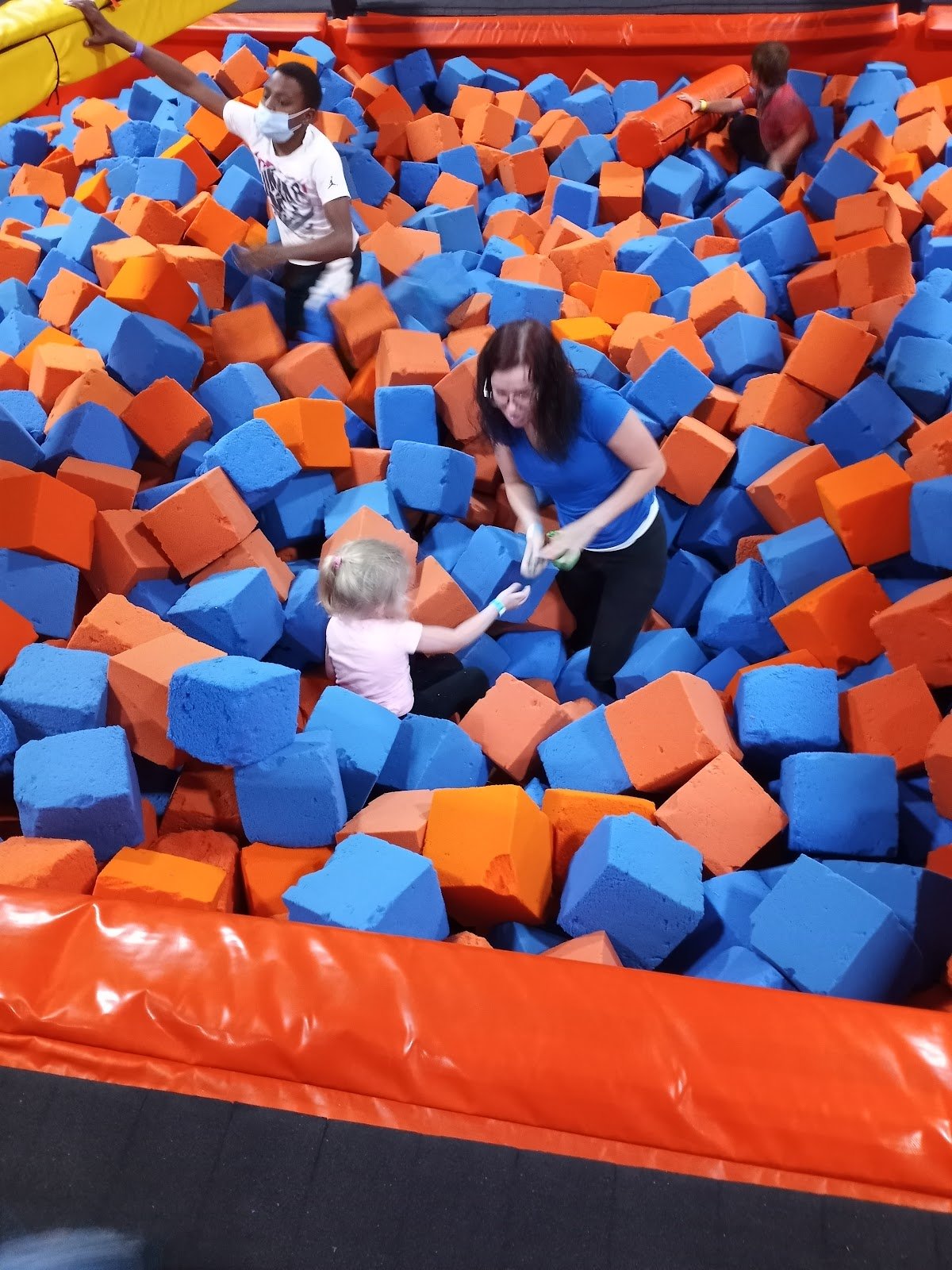 ultimate-air-trampoline-park-2
