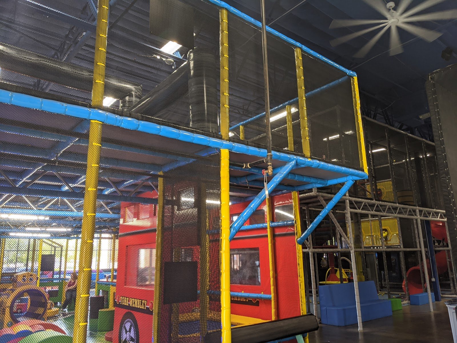 uptown-jungle-fun-park-peoria-az-4