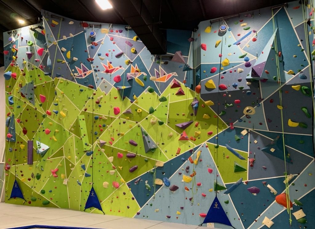 vertical-horizons-climbing-gym-1