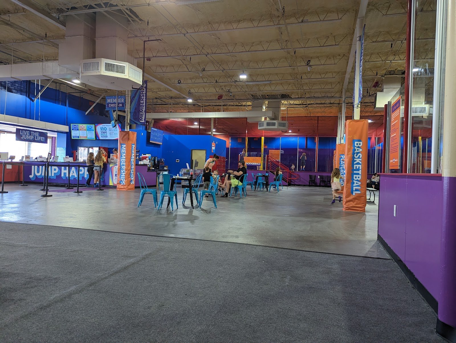 altitude-trampoline-park-jacksonville-beach-1