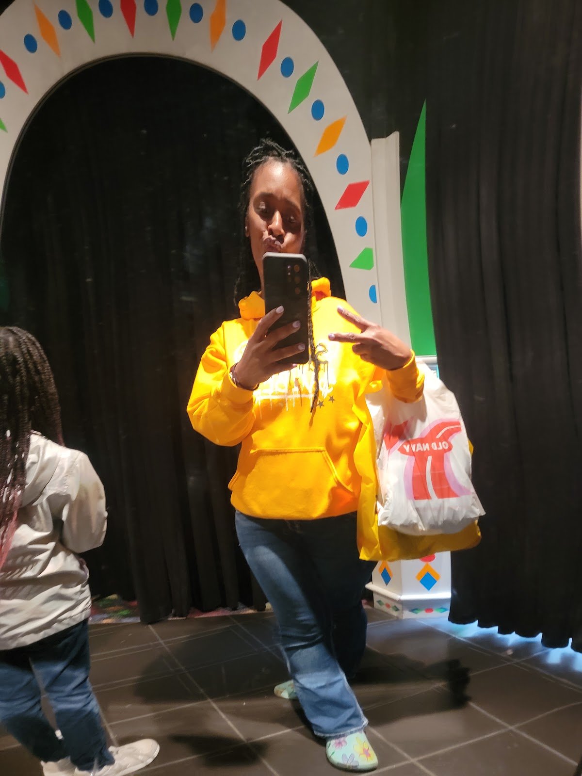 amazing-mirror-maze-4