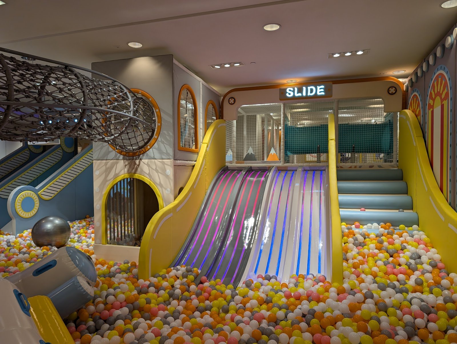 angel-land-stamford-1