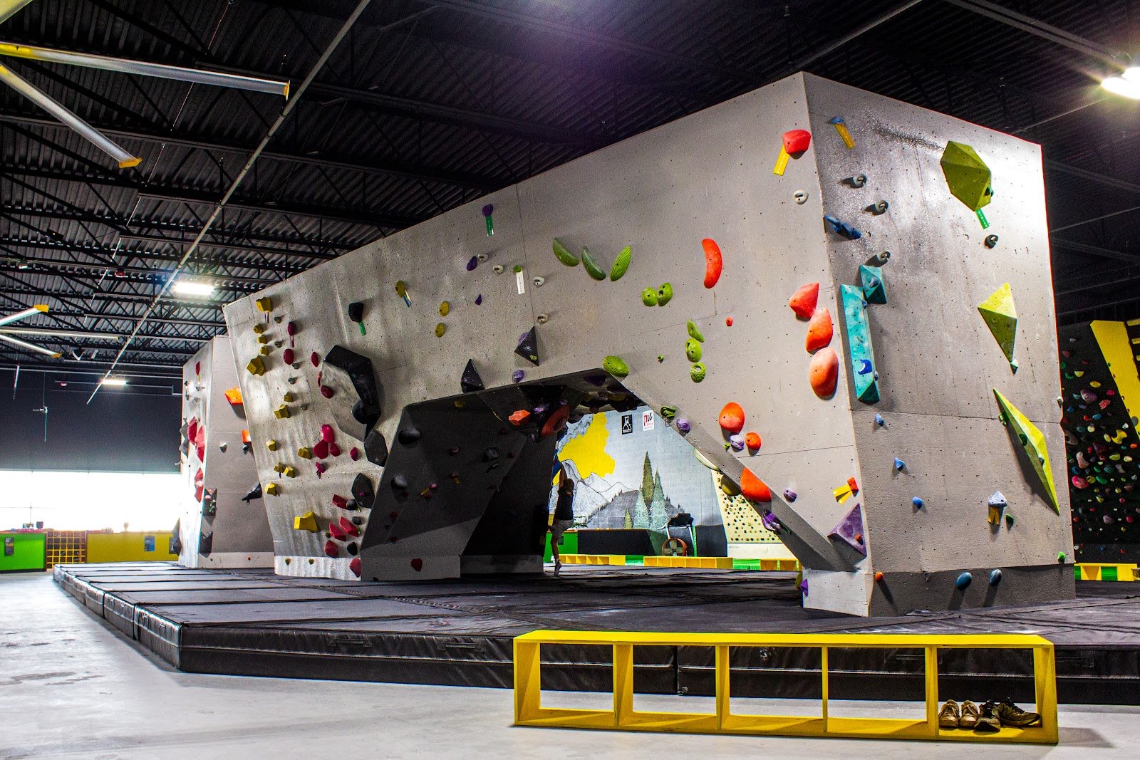 apex-climbing-gym-1