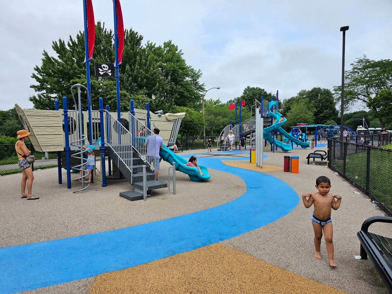 artesani-playground-wading-pool-and-spray-deck-2