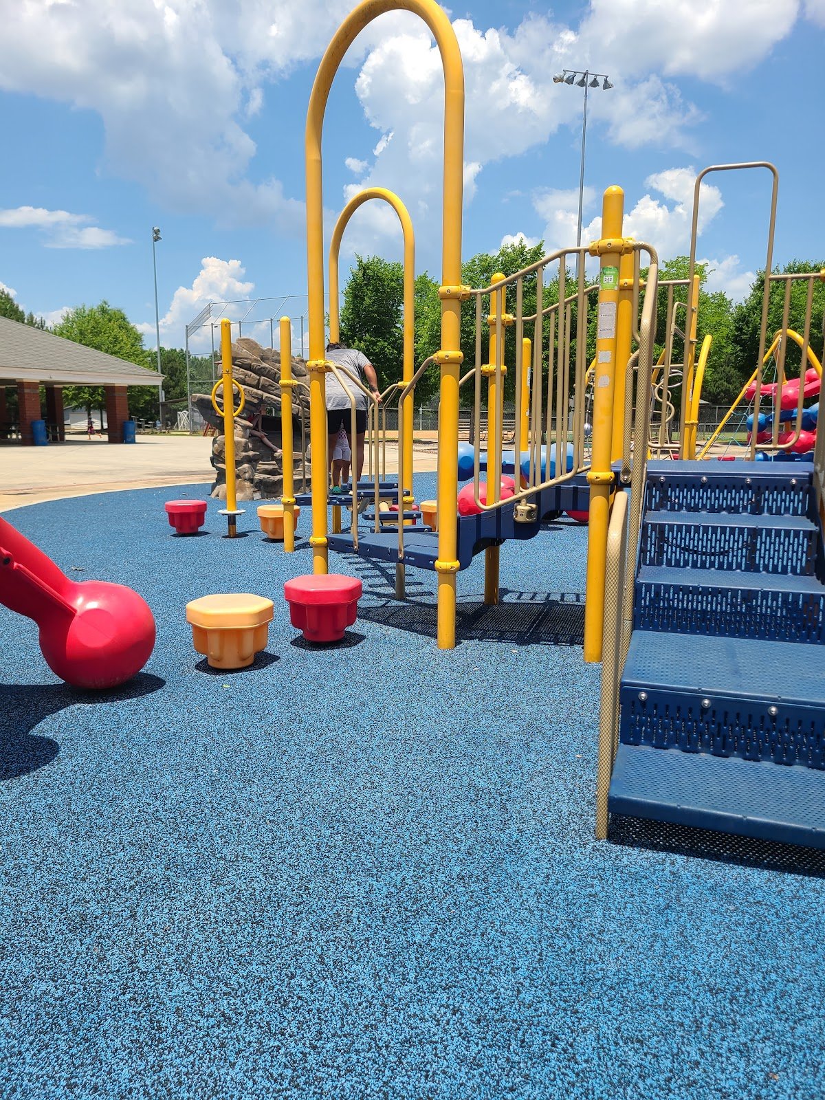 athens-splash-pad-waterpark-playground-1