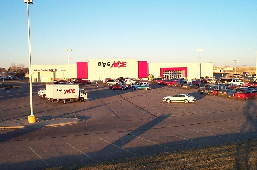 big-g-ace-hardware-1