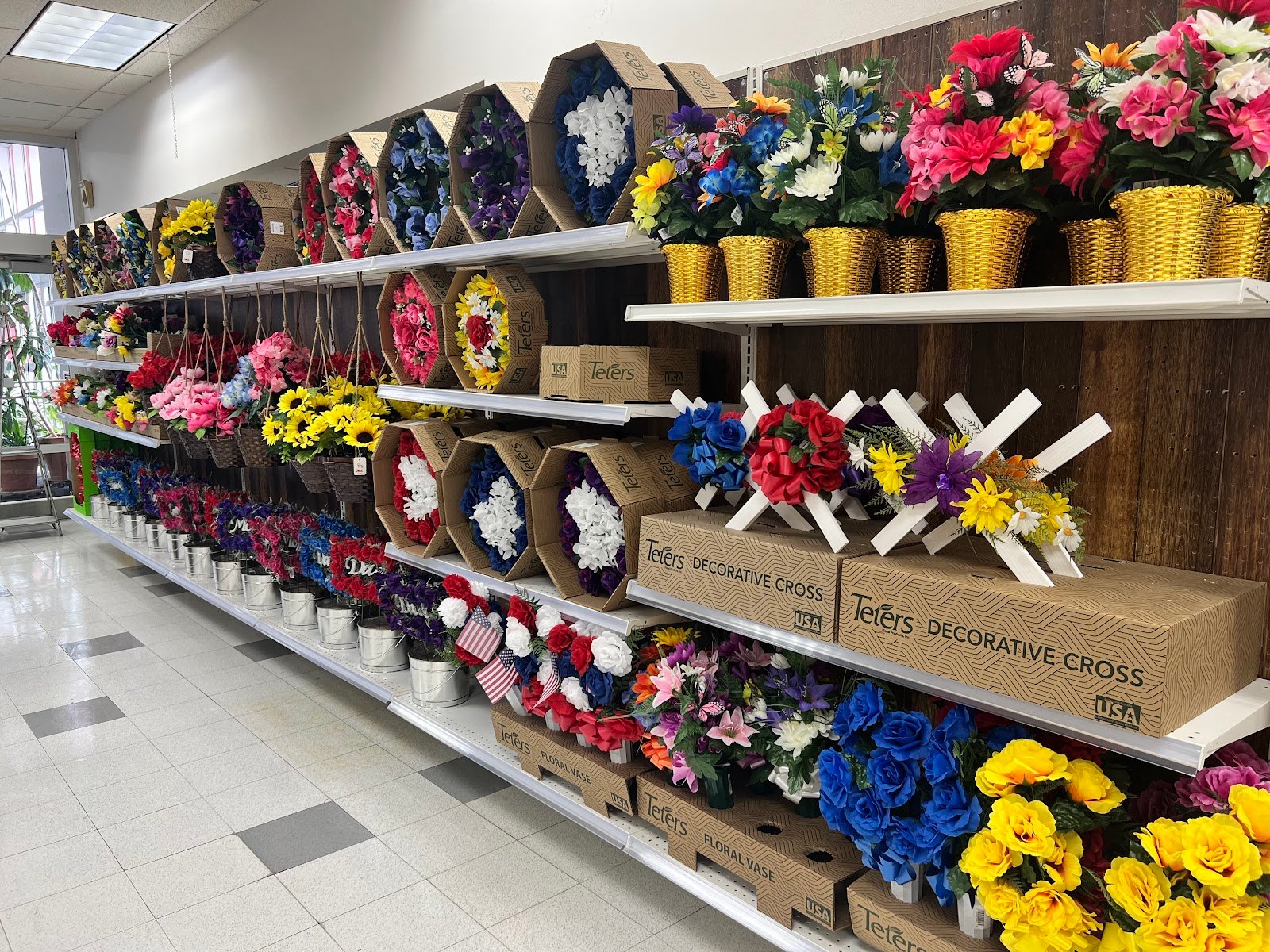 big-g-ace-hardware-2