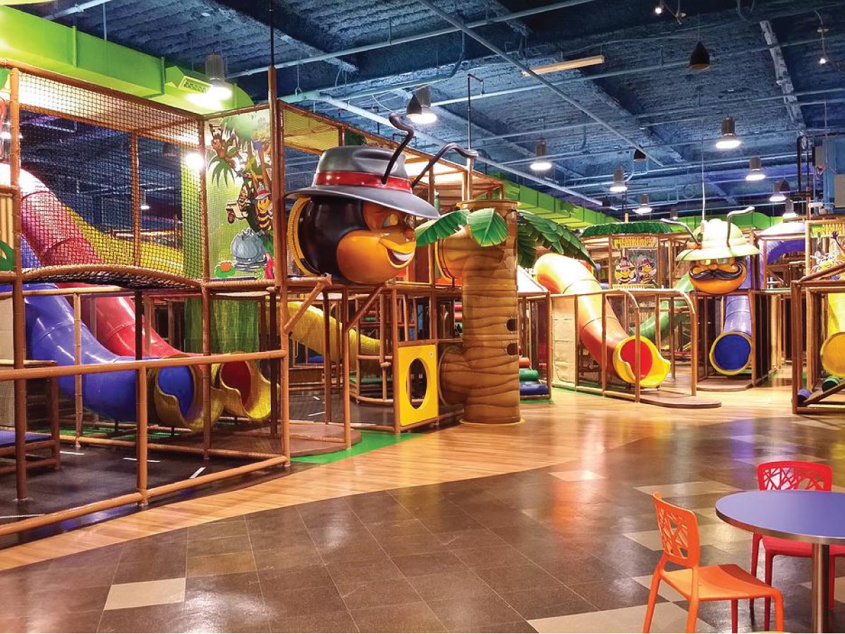 billy-beez-bay-plaza-mall-1