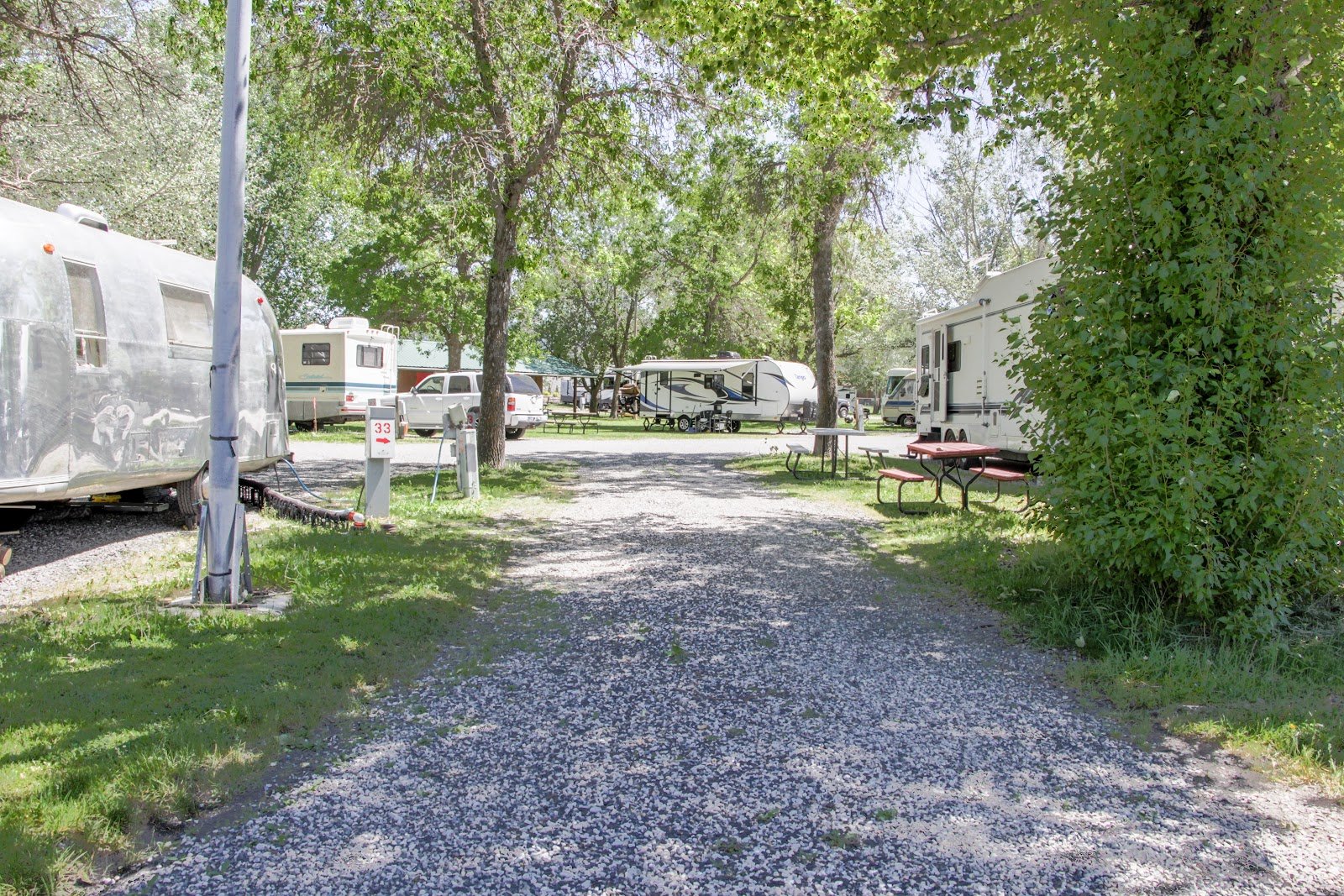 bozeman-trail-rv-park-by-starry-night-lodging-2