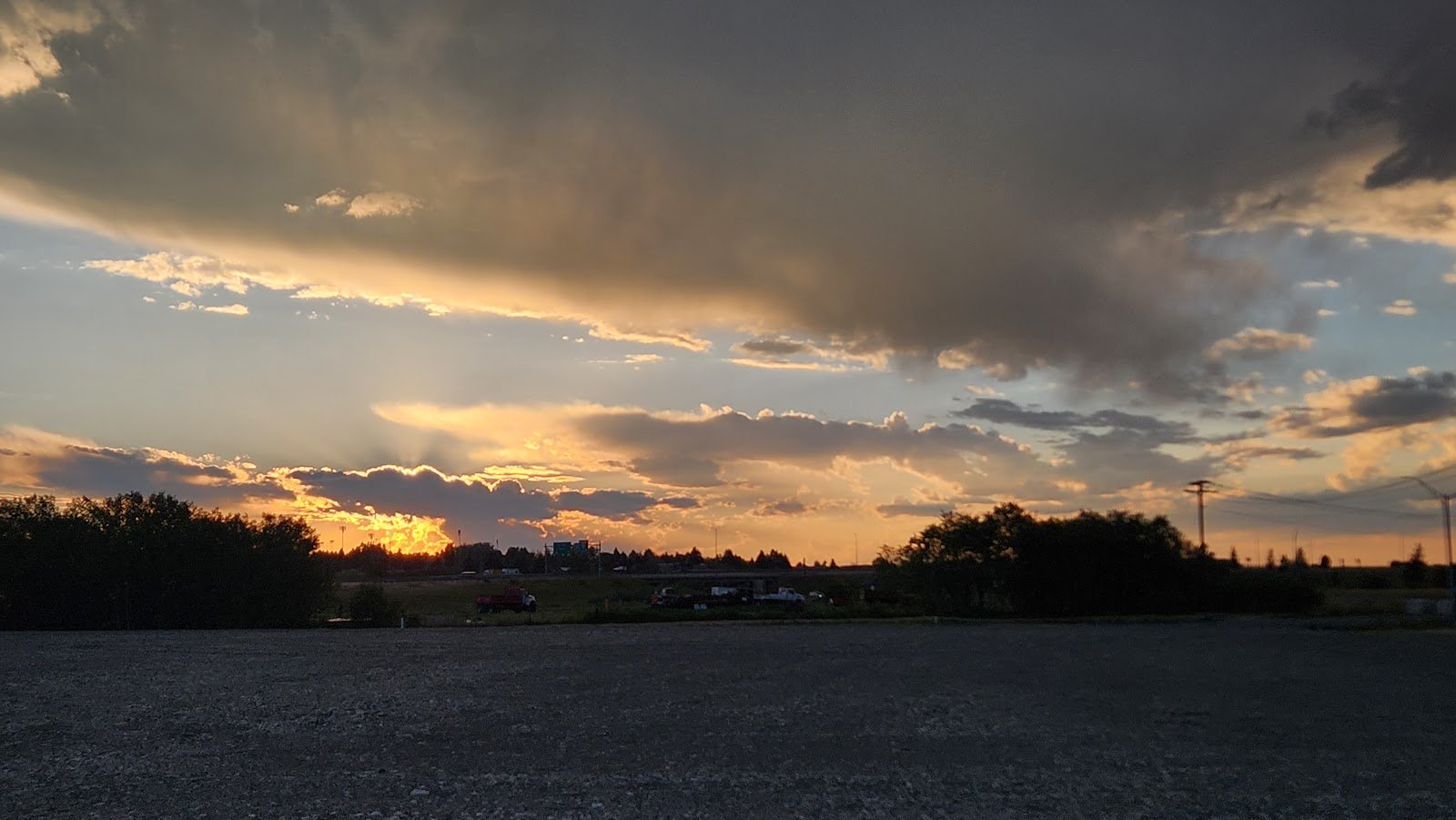 bozeman-trail-rv-park-by-starry-night-lodging-3