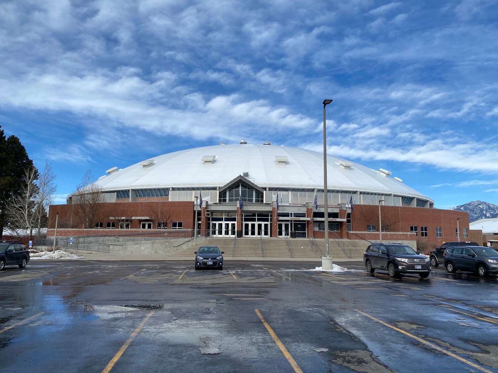brick-breeden-fieldhouse-4