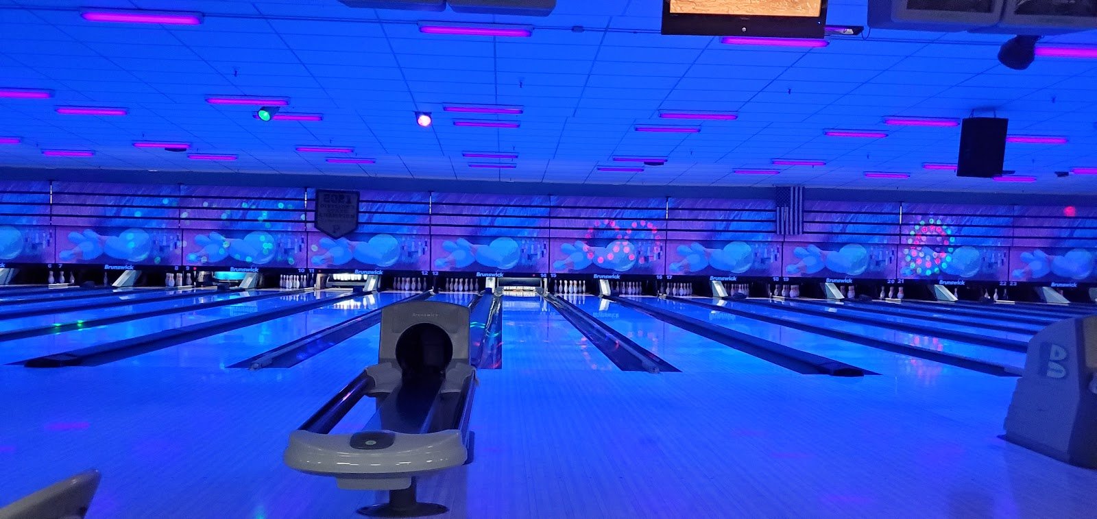 bs-bowling-center-4