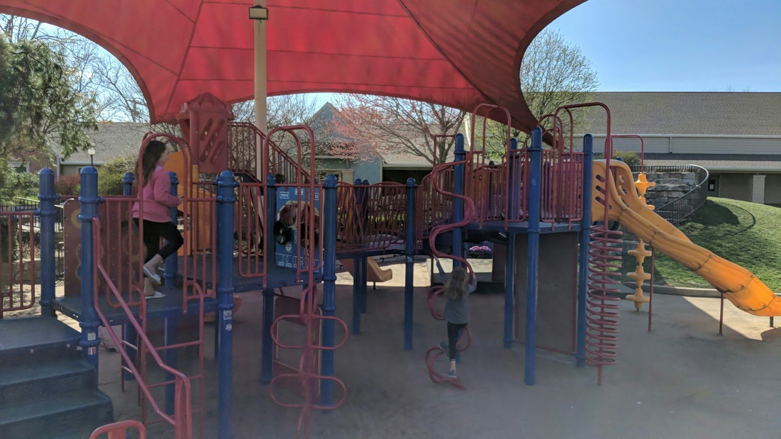 childrens-square-usa-3