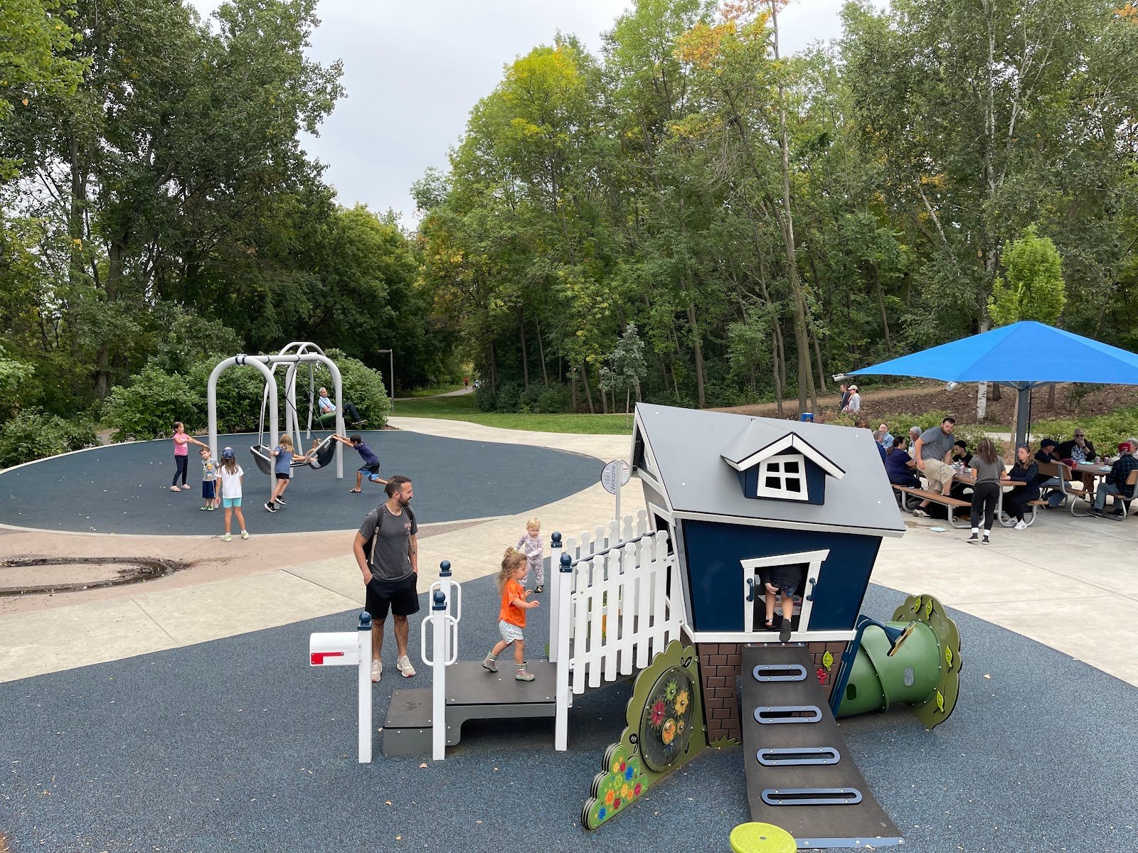 clifton-e-french-regional-park-playground-2