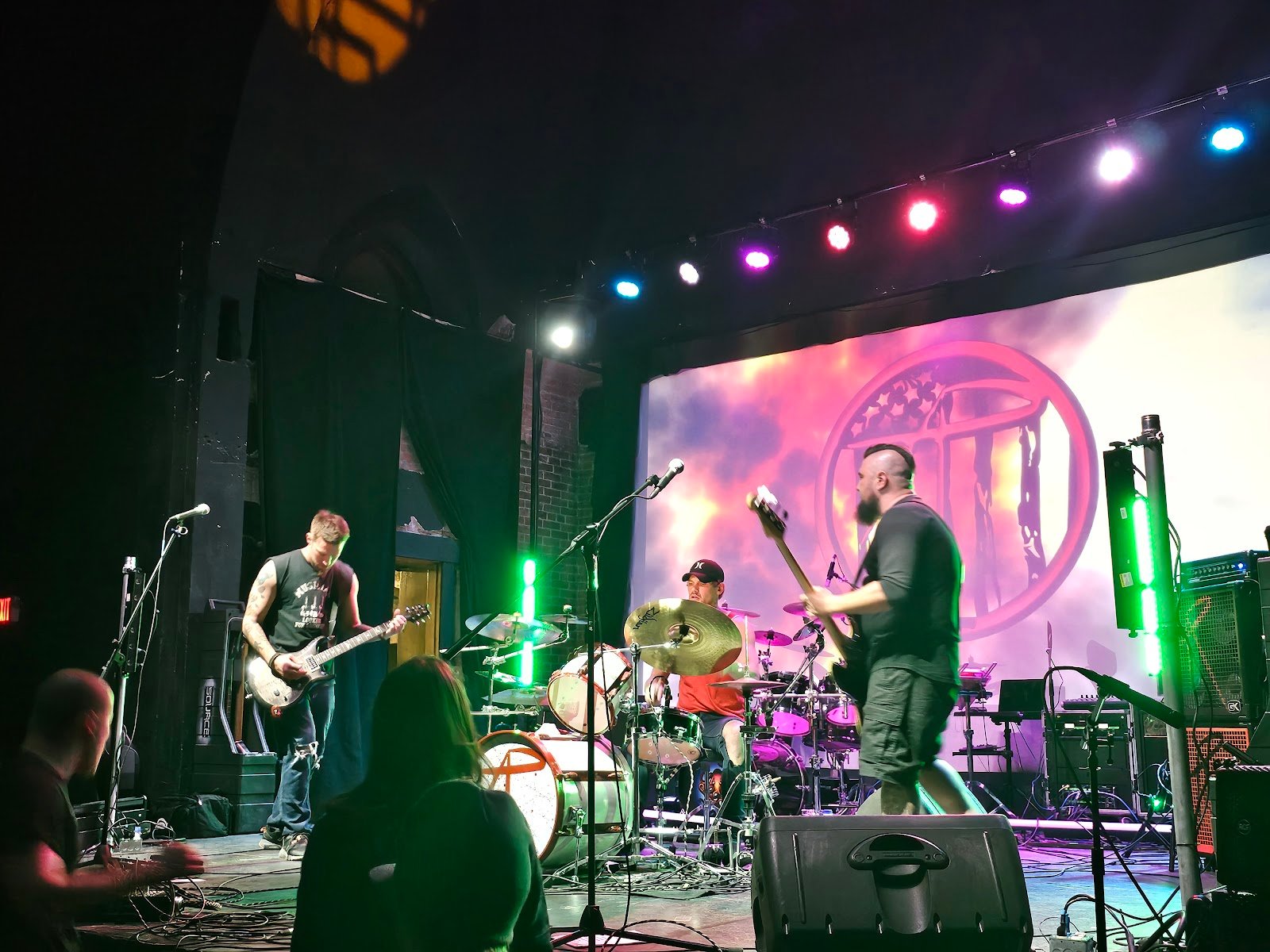 covellite-theatre-and-uptown-lounge-2