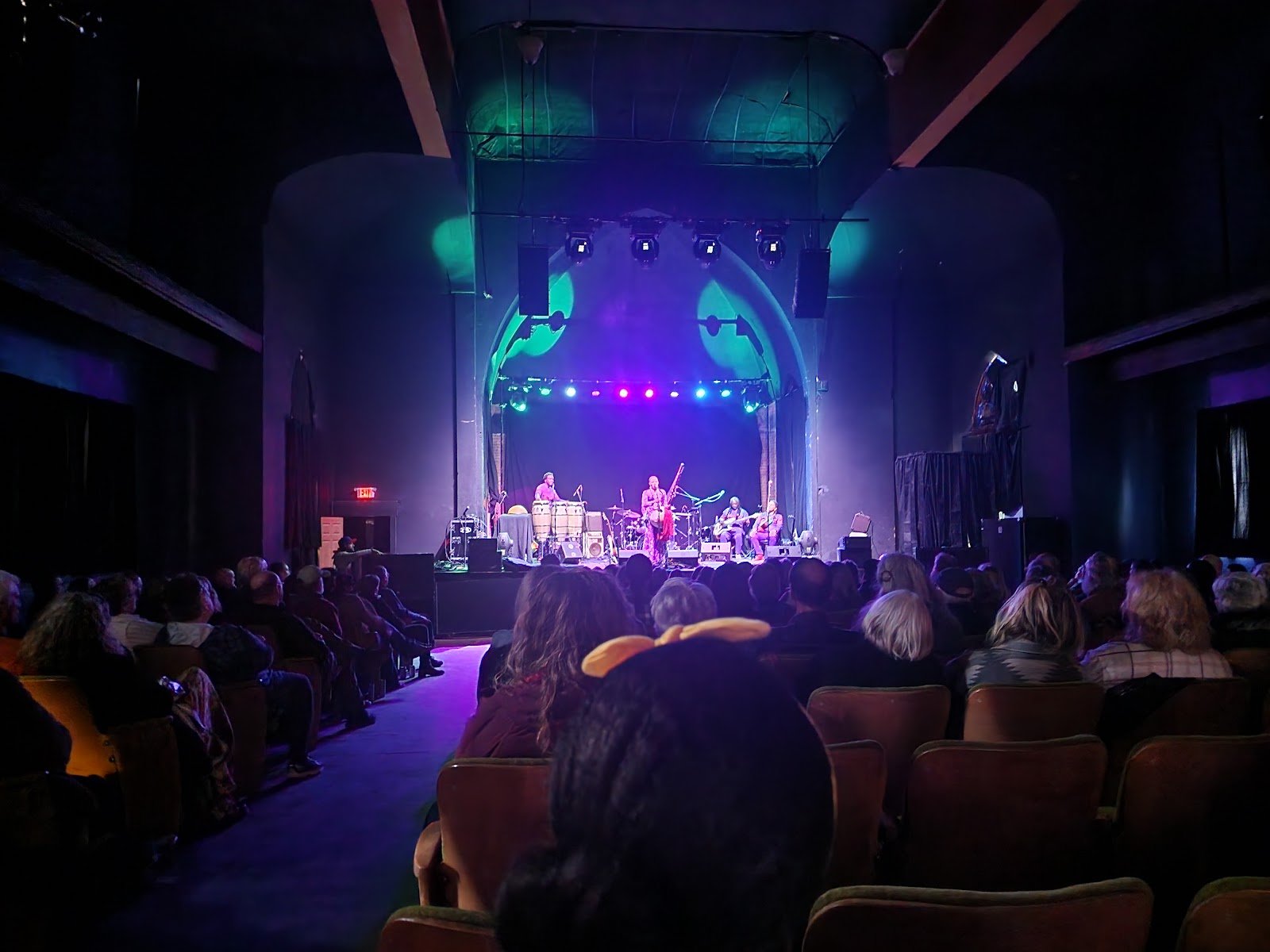 covellite-theatre-and-uptown-lounge-3