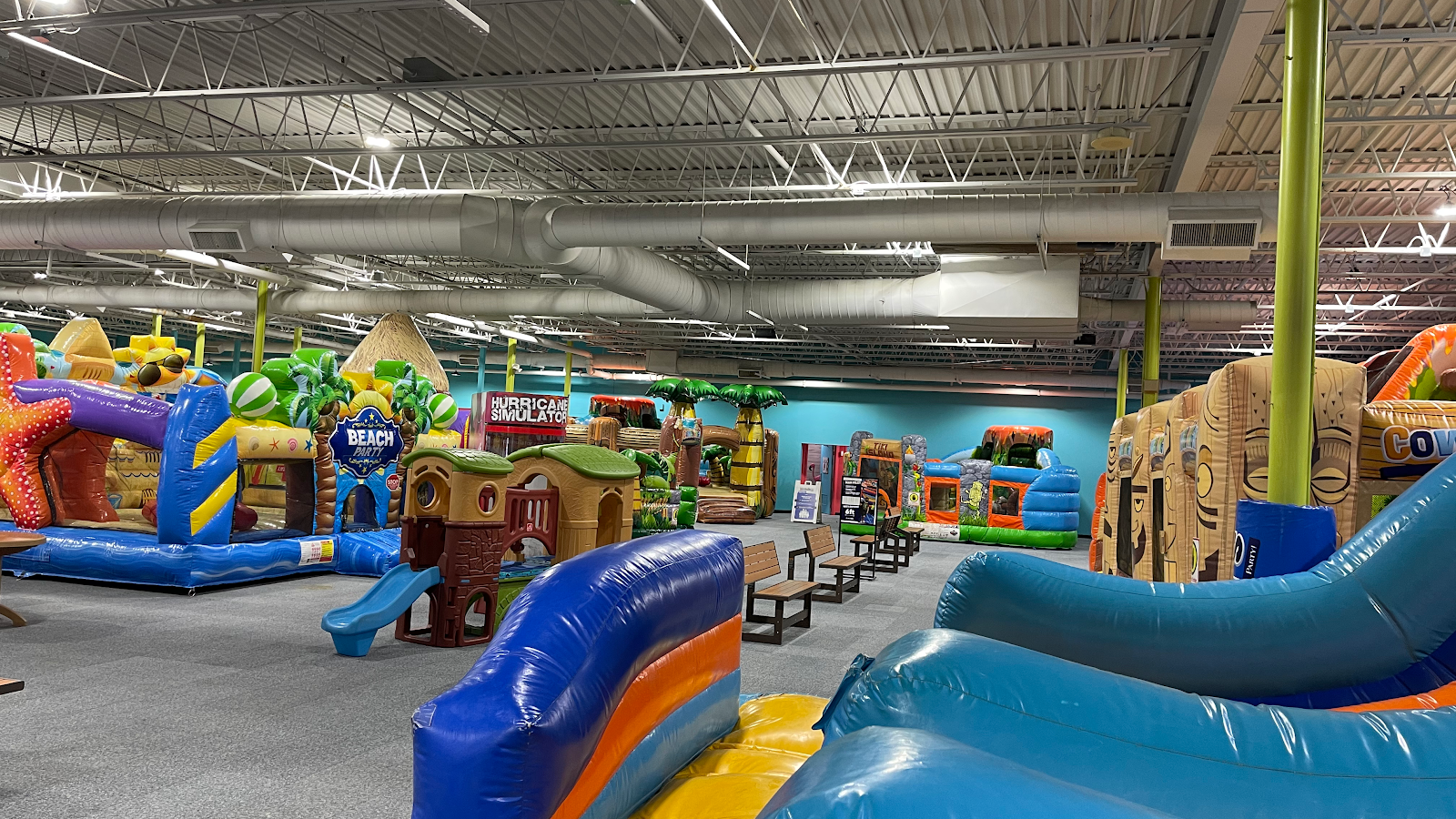 cowabungas-indoor-kids-play-party-center-north-reading-1