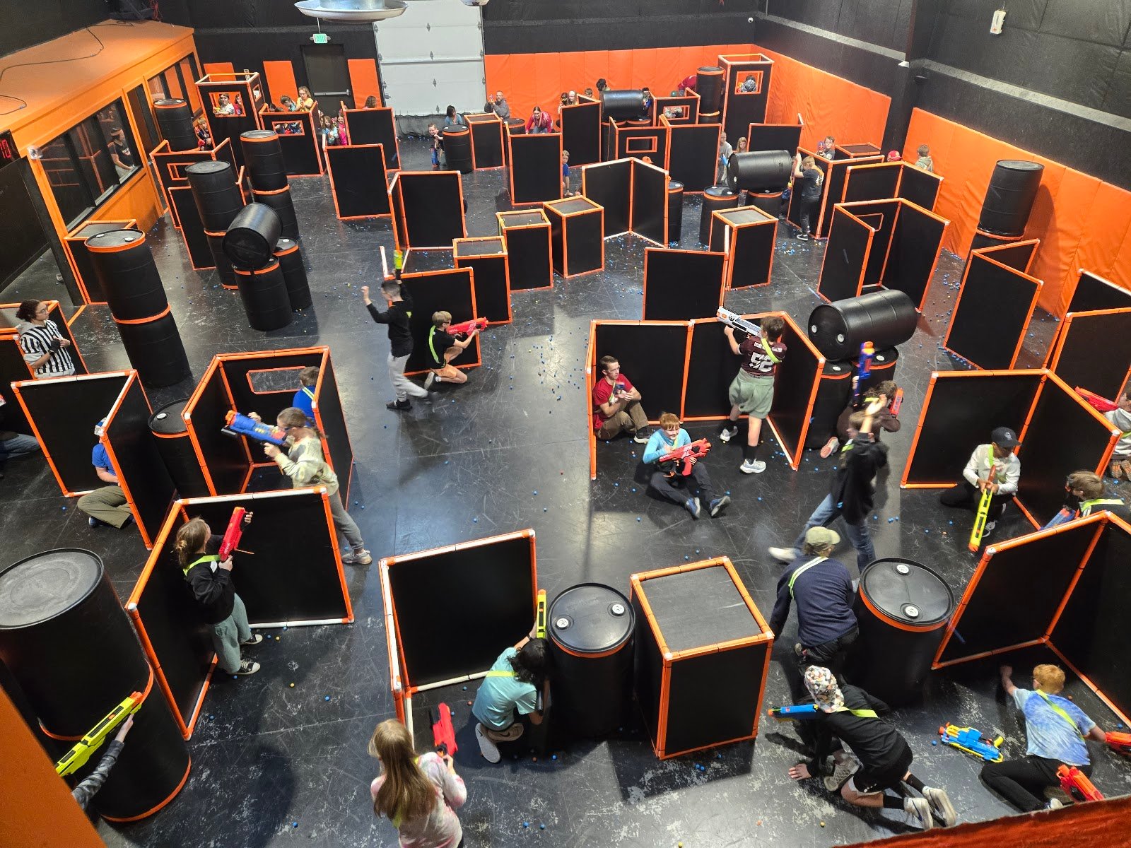dart-wars-indoor-nerf-battle-arena-1
